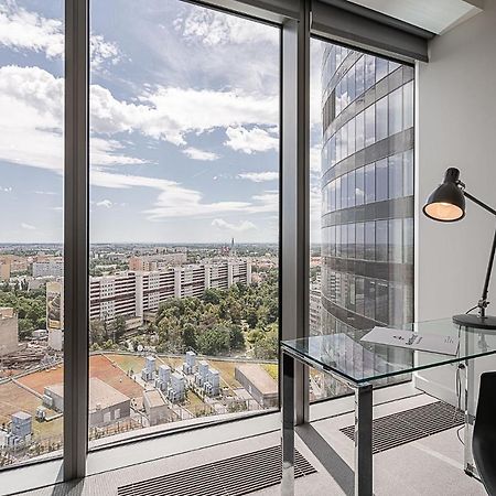 Rentplanet - Apartament Sky Tower Wrocław Exteriör bild